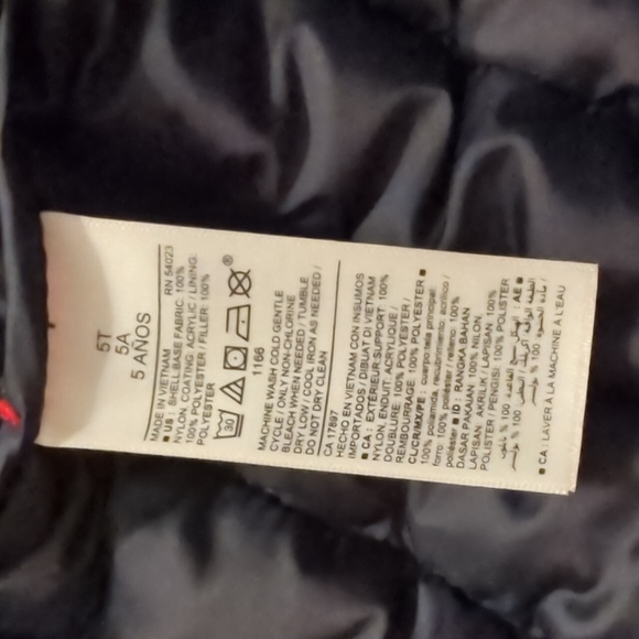 EUC boys hooded puffer - Old Navy 5t - Picture 3 of 4